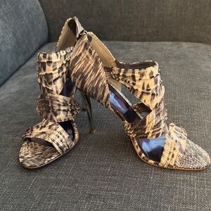 Guess Snakeskin heels